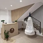 Bed & Breakfast The Waves Terrasini